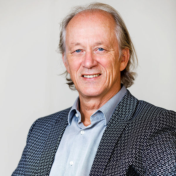 Hans Knibbe Hans Knibbe